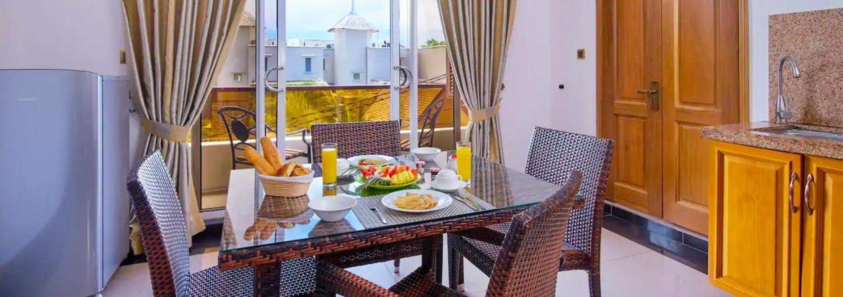 Pereybere Apartment With Breakfast And Private Balcony Pereybere Beach Esterno foto