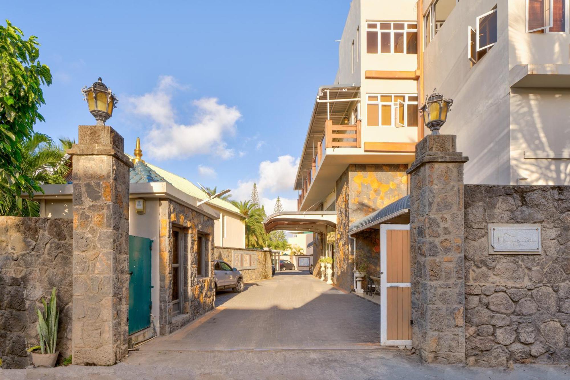 Pereybere Apartment With Breakfast And Private Balcony Pereybere Beach Esterno foto